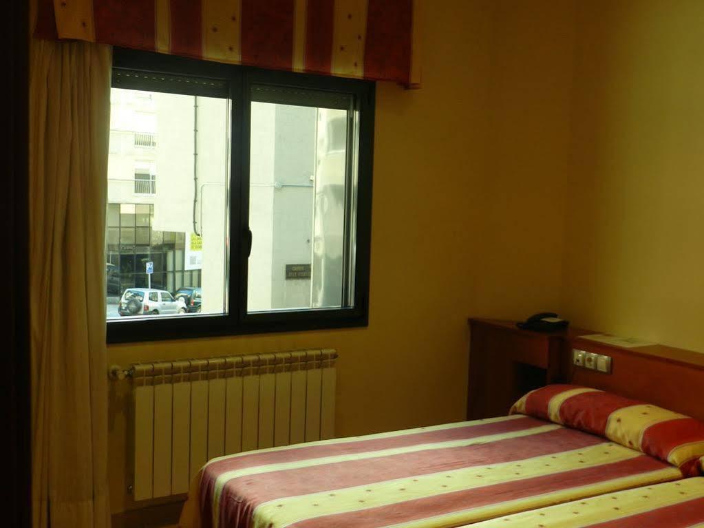 Aparthotel Iceberg Sant Julià de Lòria Buitenkant foto